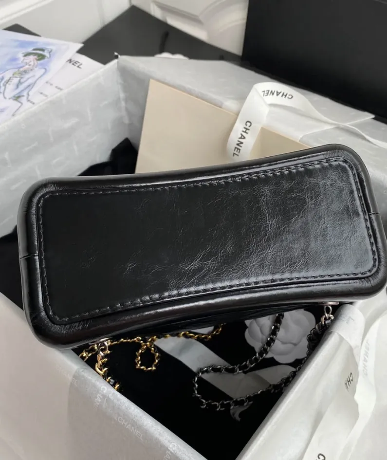 CHANEL retro backpack size:24*23*11.5