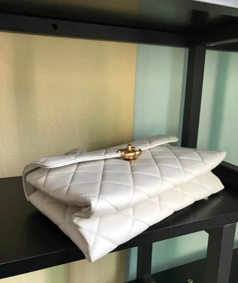 Double Golden Ball Handbag Model: AS1918 Size: 26x16.5x