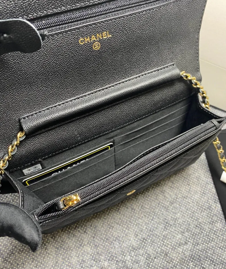 Messenger Bag Model: 33814 Size: 19*12.5cm