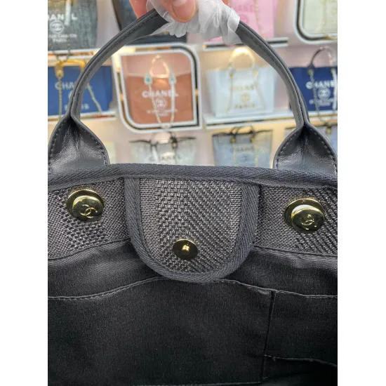 Chanel Women's Shoulder Bag Model: 8819 Size: 48*38*30*14