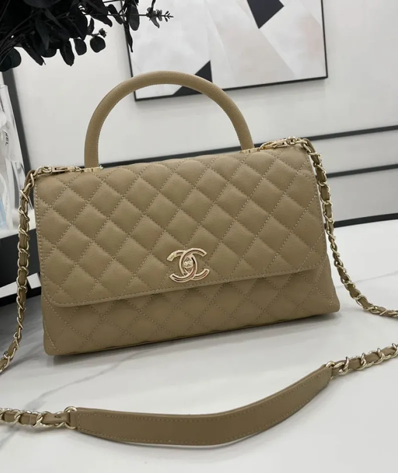 Chanel Size: 19cm/23cm/28cm Model Number: AS2215/92990/92991