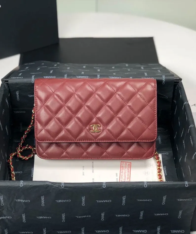 Lambskin Shoulder Chain Bag Style Number: 33814