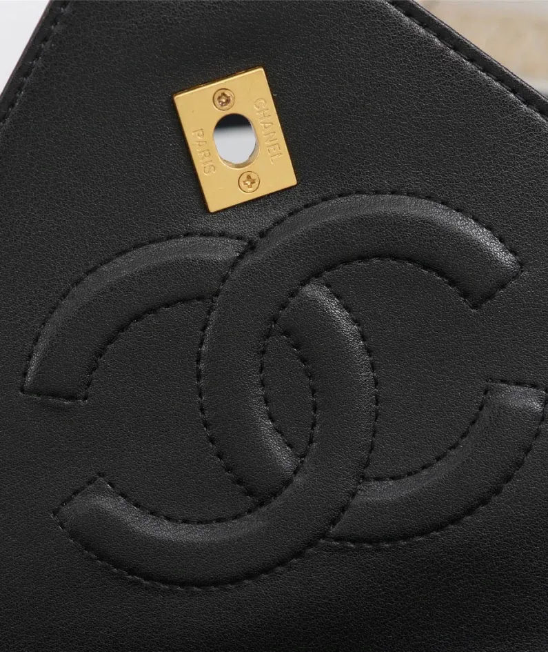 Chanel Size: 20*6*21cm Style: 7707