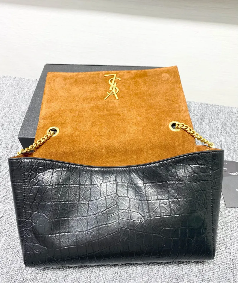 Saint Laurent Size: 28cm Code: 553804