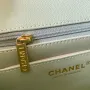 Light Silver Metal Bag Size: 20cm Ident No.: 01116