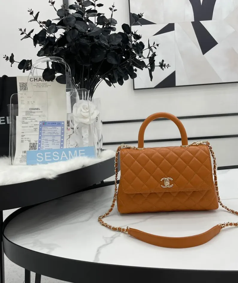 Chanel Size: 19cm/23cm/28cm Model Number: AS2215/92990/92991