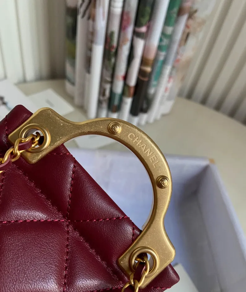 Coat Hanger Pouch No.: AP2271. Size: 11x10x3cm