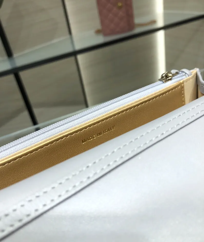 Metal Ball Underarm Bag Size 19 Model Number: AP1450Y8680