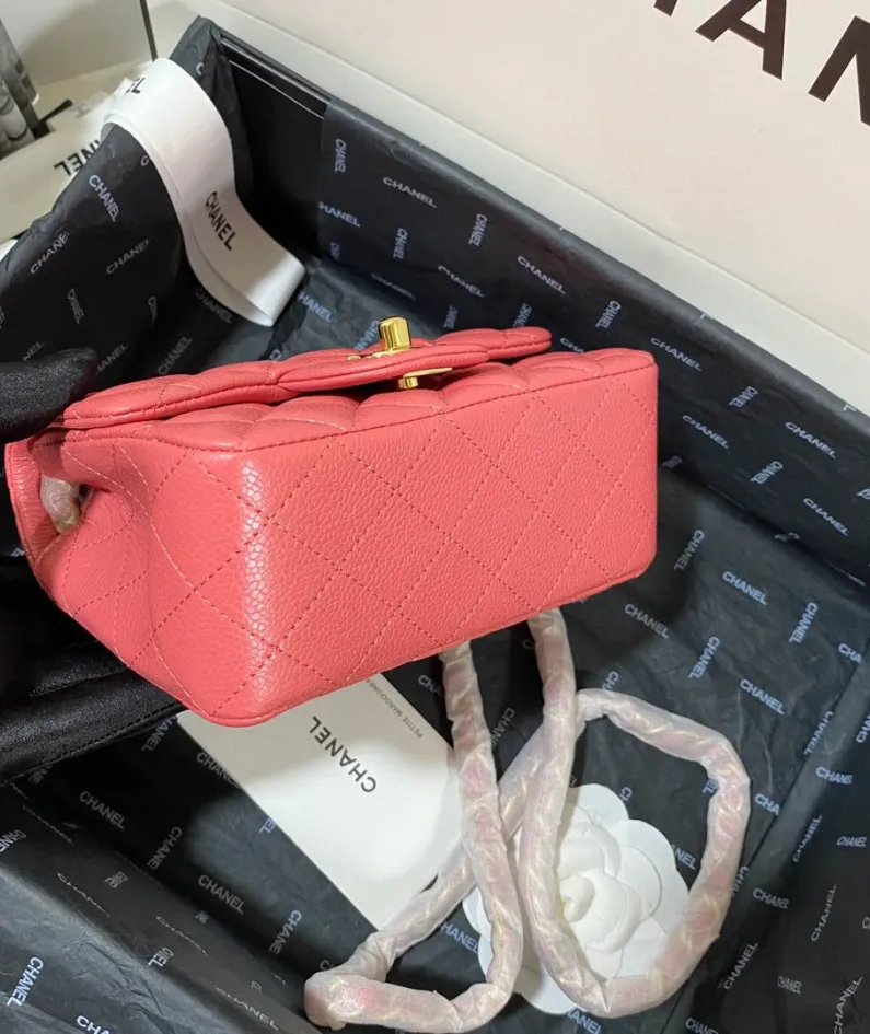 Lambskin Model: 1115
