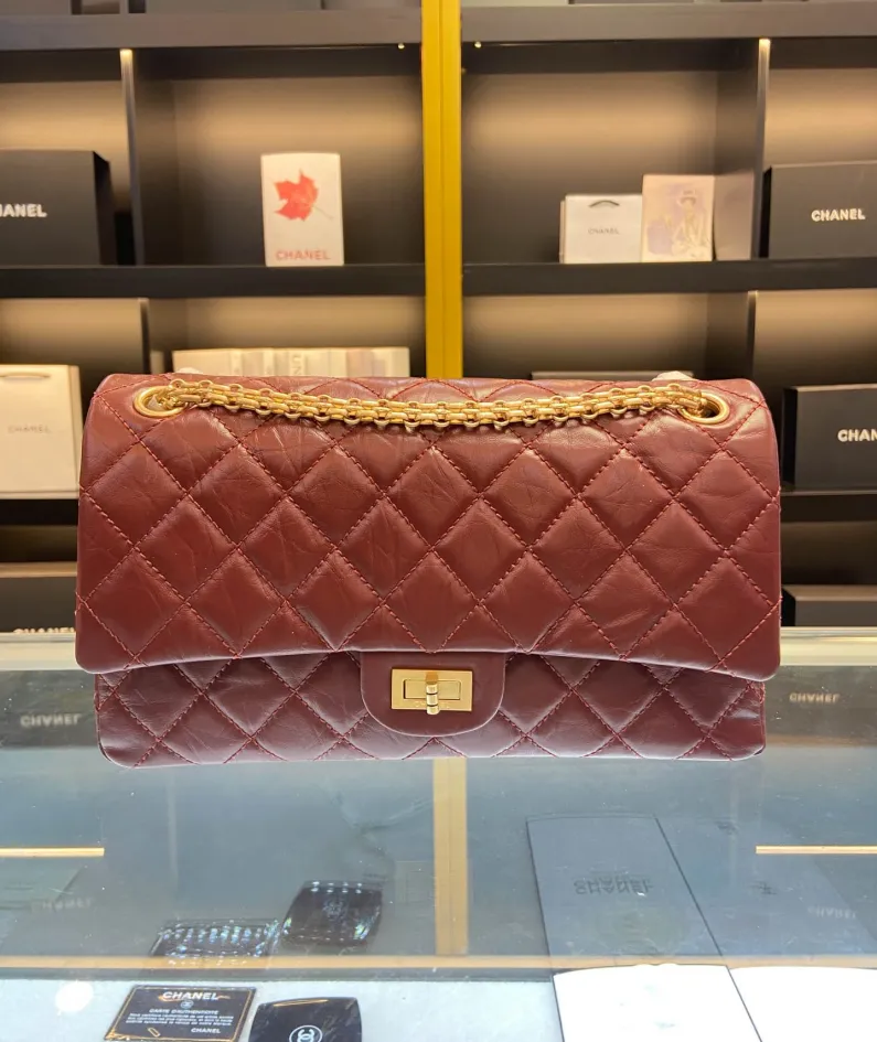 CHANEL Size: 24cm Ident No.: 037586