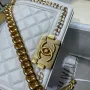 CHANEL Size: 20