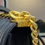 Gilt buckle series Model number: 67086 Size: W25*H14-16*D7.5