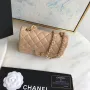 Lambskin Small Bag Size:20X13x7cm Model: 1116