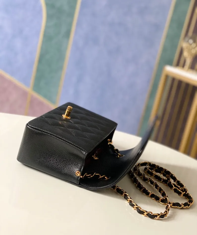 Chane Chain Bag Leather Shoulder Size: 22.5 14 7cm Code: 87062