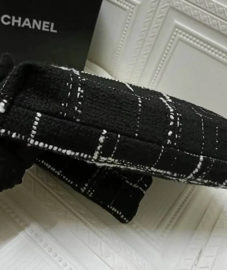 Flannel Size: 35x37x7cm Style: 910