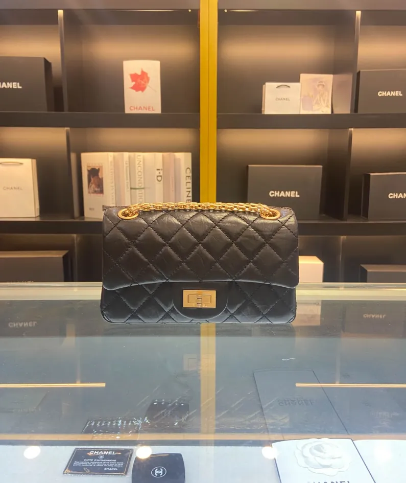 CHANEL size: 20cm