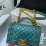 CHANEL Size: 20