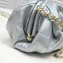Chanel size: 22x16cm