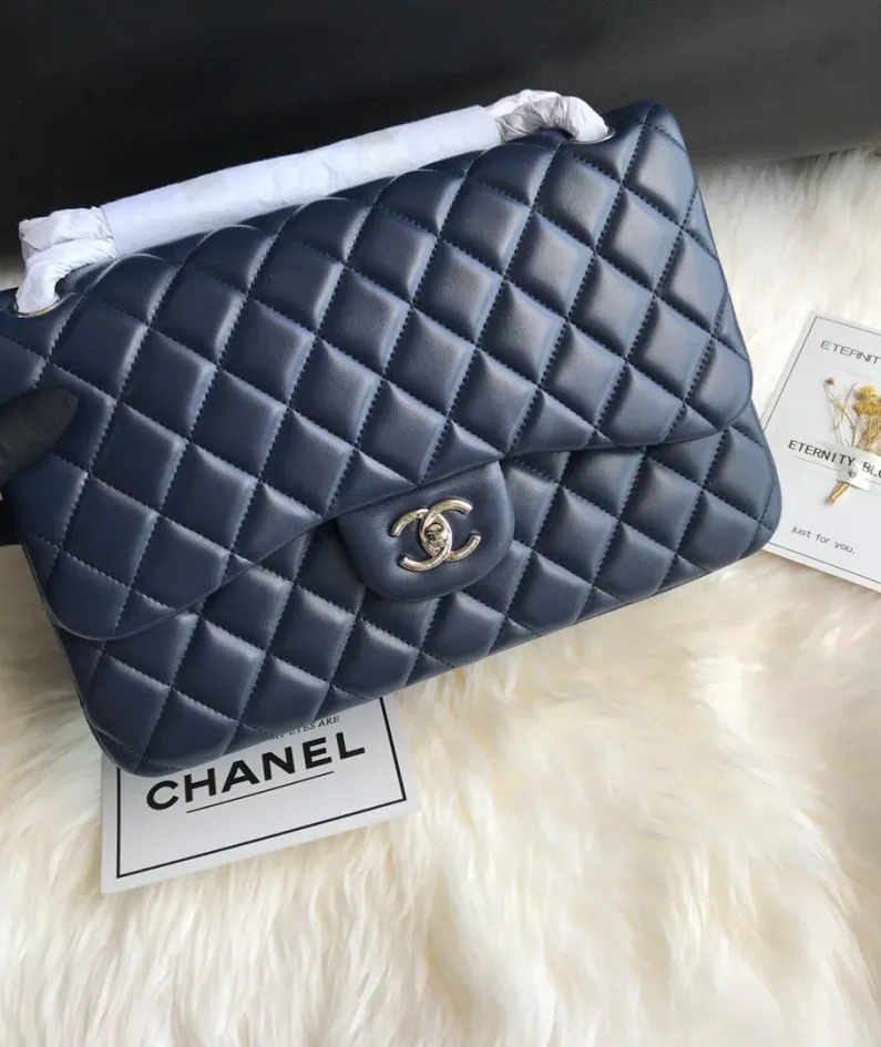 Lambskin Model: 1113 Size: 30cm