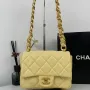 Large Gold Chain Underarm Bag Model Number: As3214