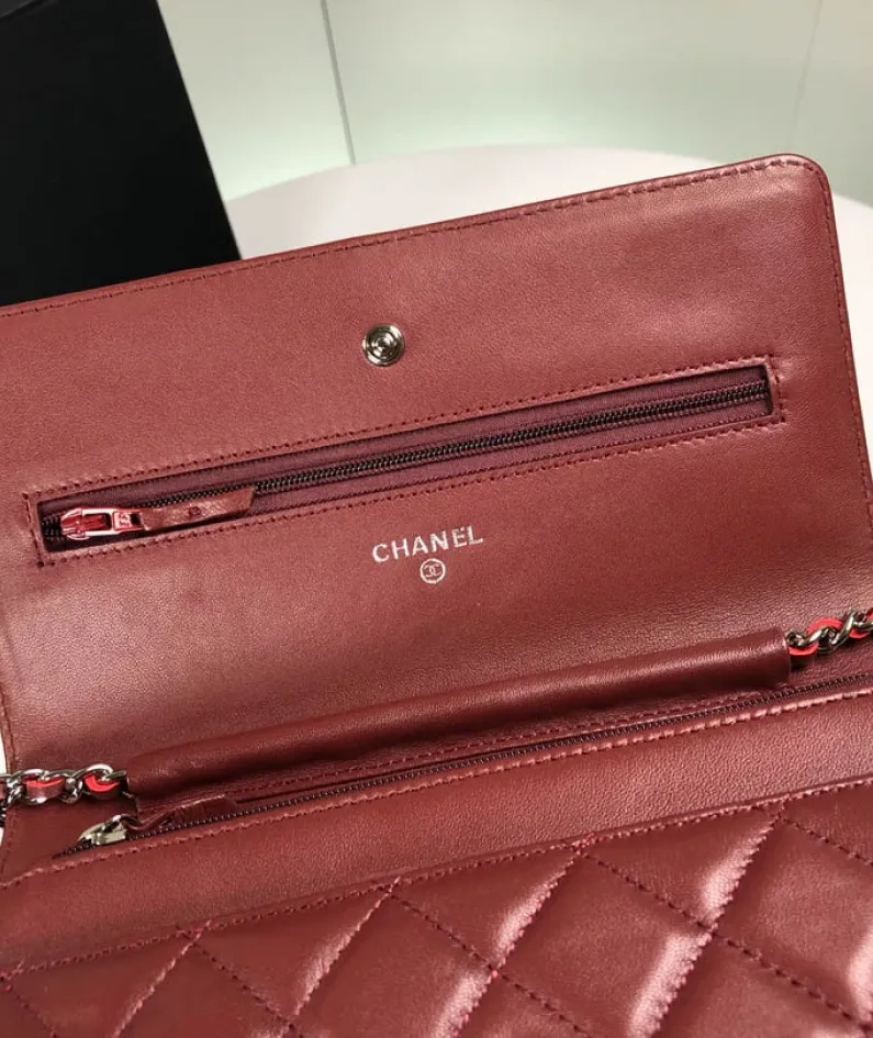 Lambskin Shoulder Chain Bag Style Number: 33814
