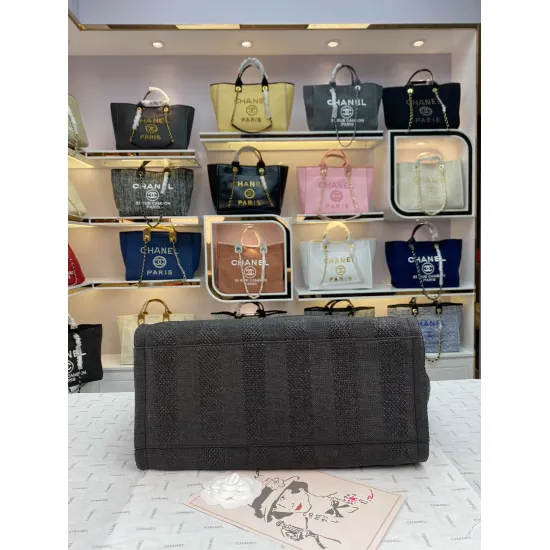 Chanel Women's Shoulder Bag Model: 8819 Size: 48*38*30*14
