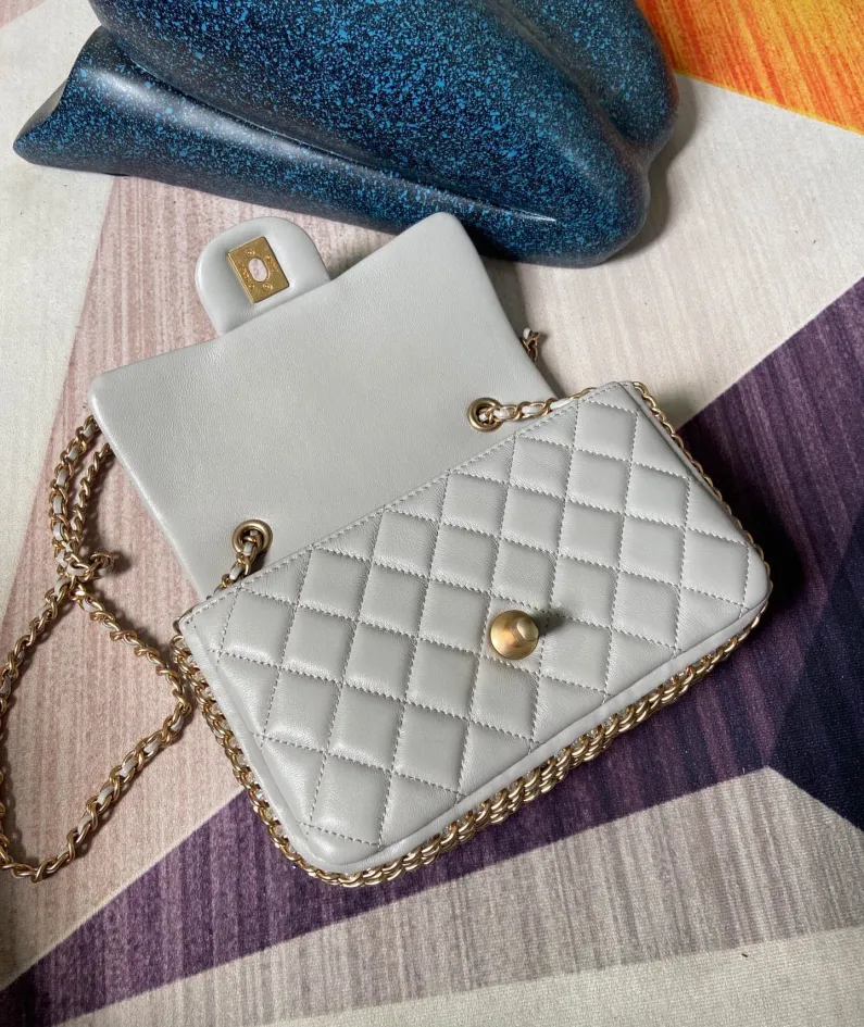 CHANEL Pearl Size: 15237.5cm
