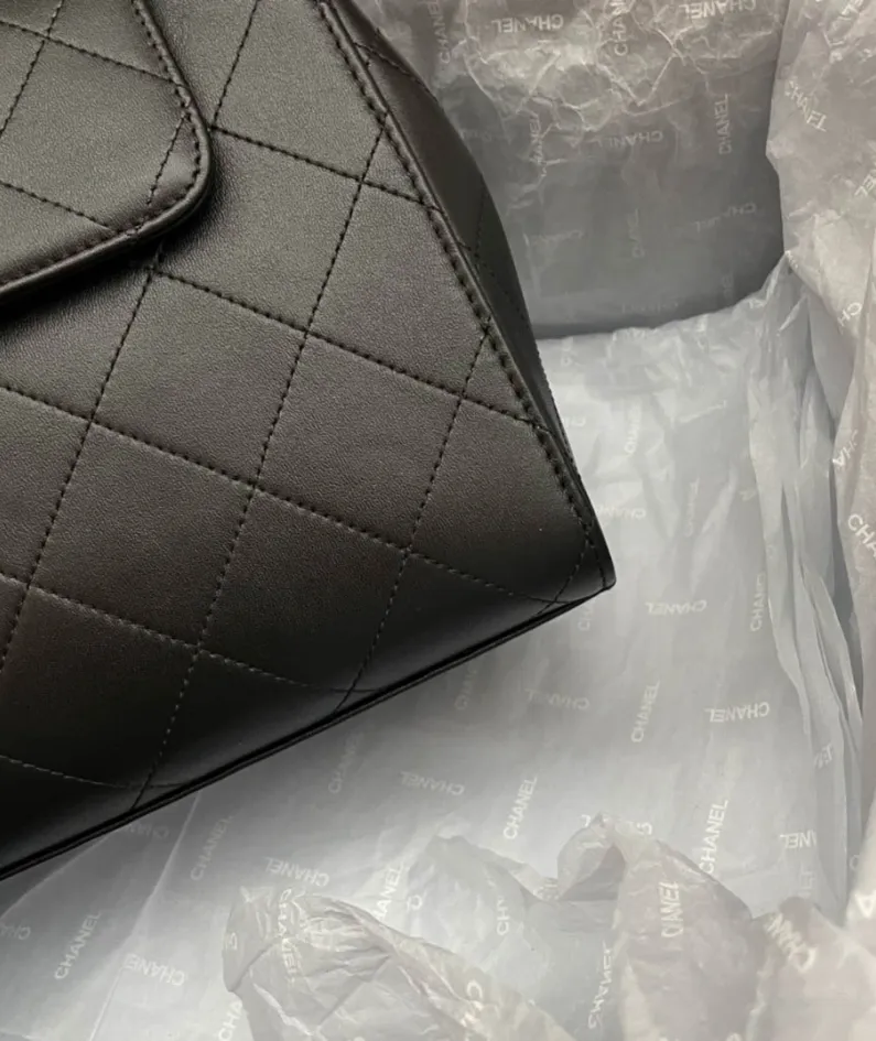Handbag Size: 23 29 9cm Style: AS2457