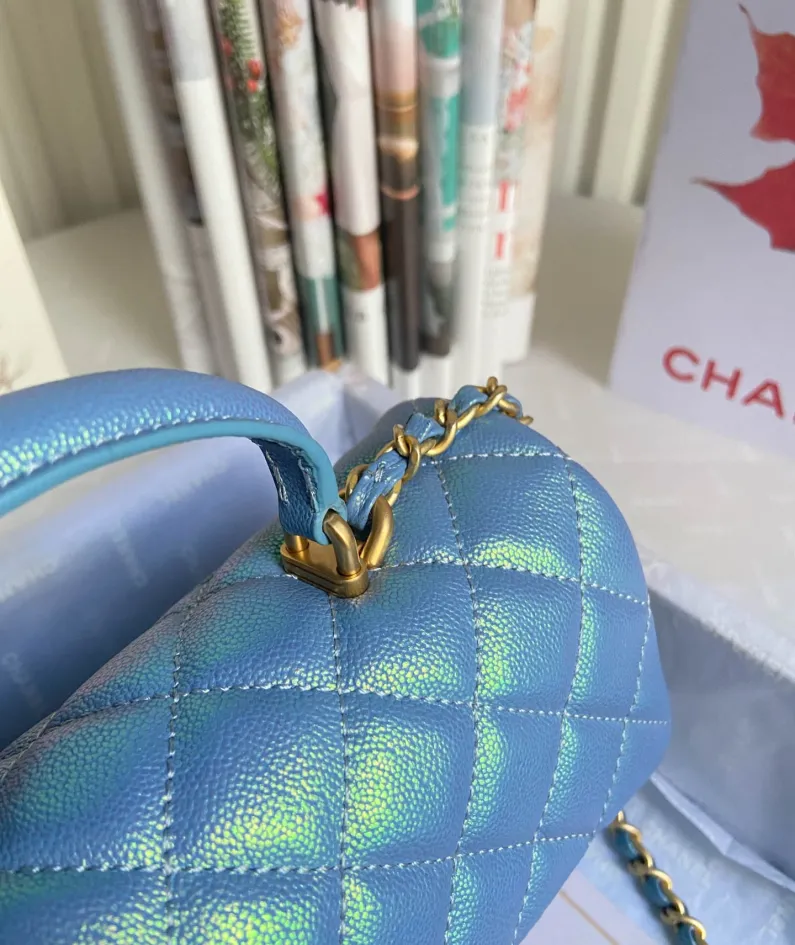 Handbag Size: 20x14x7 Model: AS243