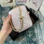 Chane•l Model: AS2857 Size: 12x17x6cm