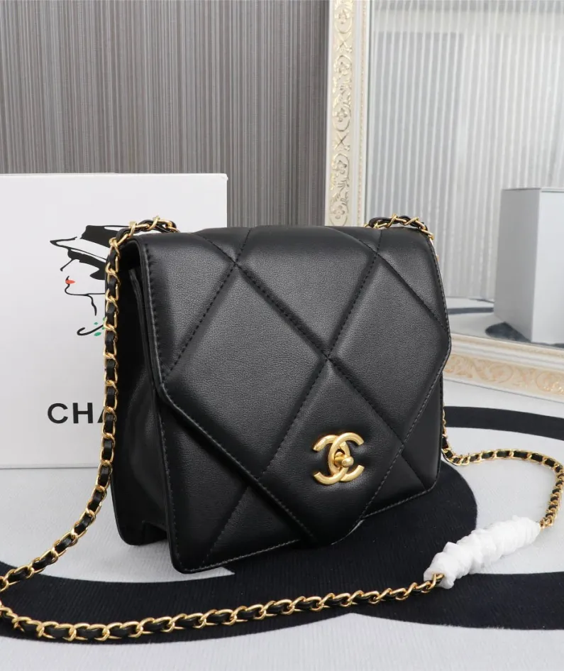 Chanel Size: 20*6*21cm Style: 7707