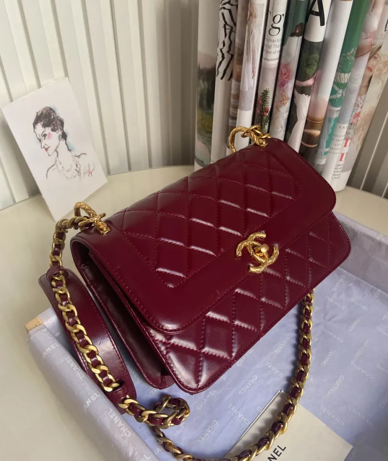 Chanel Vintage Hardware Model: AS2715 Size: 23cm
