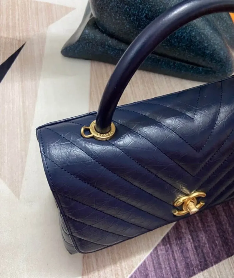 Hand Flap Bag Model 92991# Size: 18x29x12cm Royal Blue