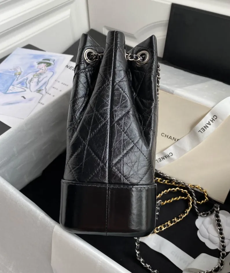 CHANEL retro backpack size:24*23*11.5