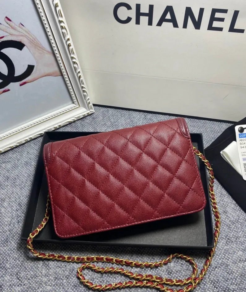 Fine Ball Calfskin Ident No.: 82003 Size: 19cm