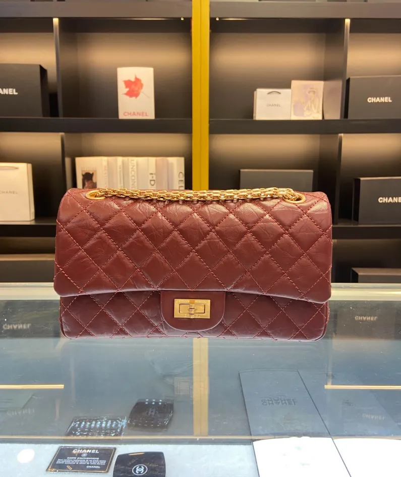 CHANEL Size: 24cm Ident No.: 037586