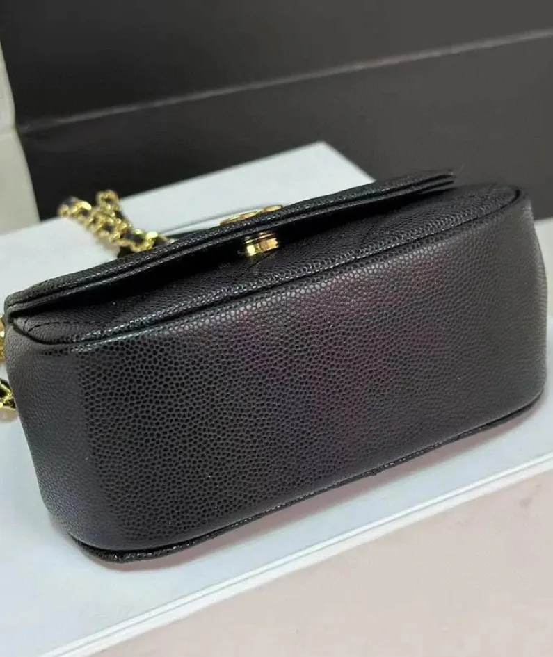 Lychee cowhide Model number: AP3008 Size: 12-15.5Ⅹ5.5