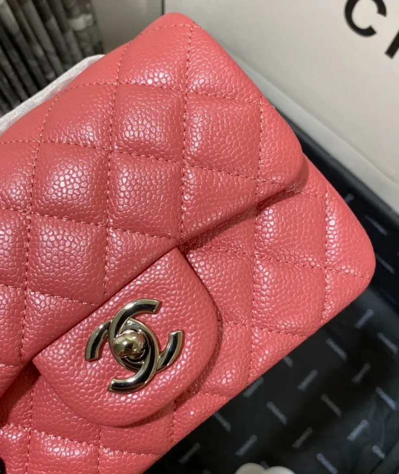 Lambskin Model: 1115
