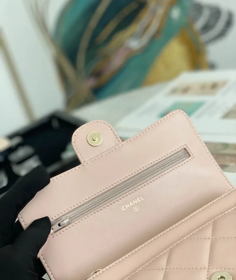 Lambskin Size: 19cm Style: 81171 02853