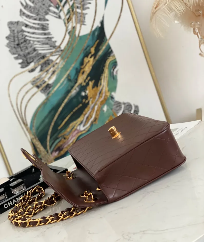 Chanel One Shoulder Crossbody Bag Size: L30.21.8cm