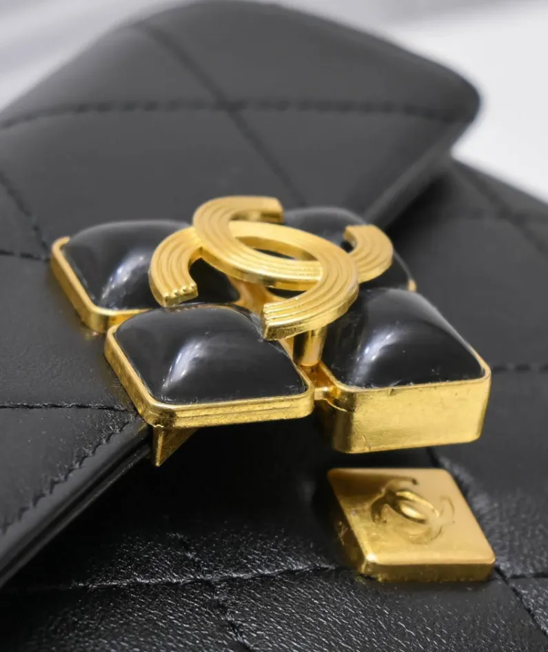 CHANEL retro bag size: 22*7.5*14cm