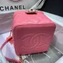 CHANEL Portable ️Crossbody Model: 2020SS ️Size: 16.5*16.5*15