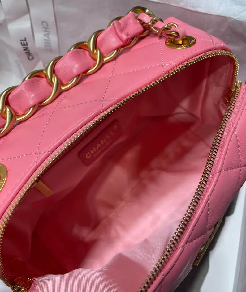 CHANEL Size: 22/10/15