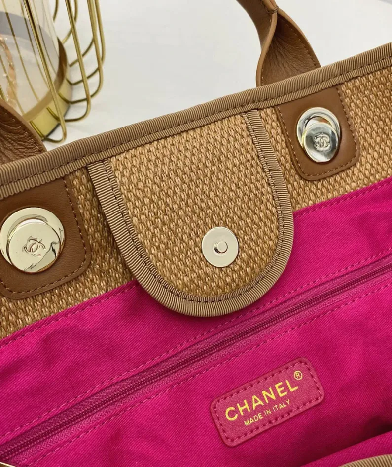 ChanelModel: A066941 Size: 39*30*22