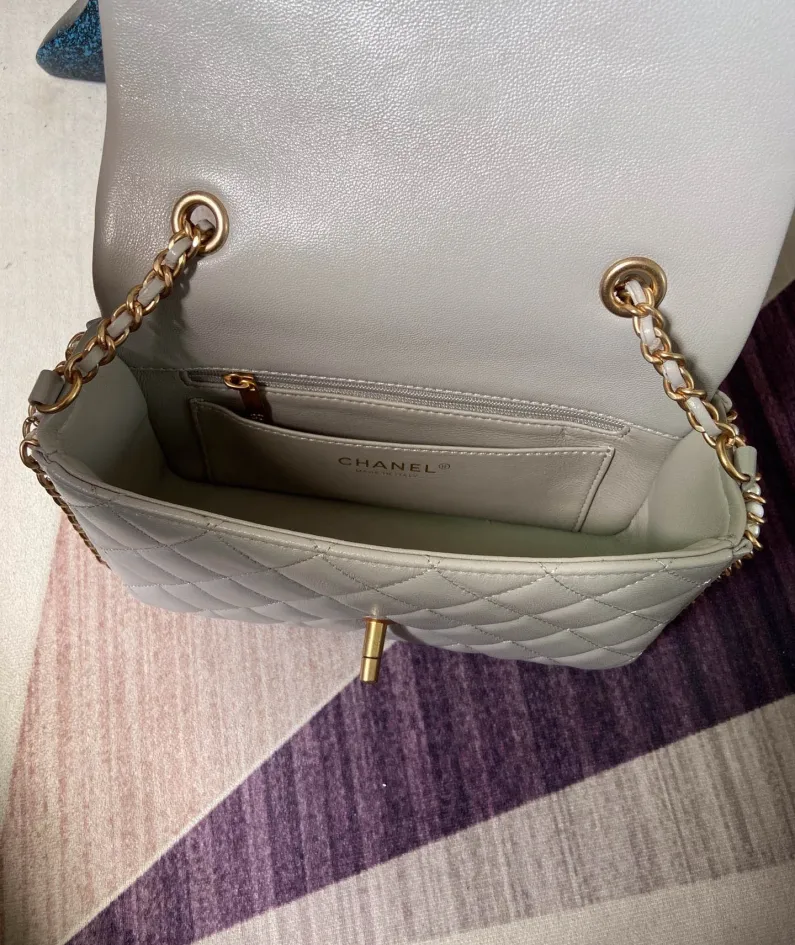 CHANEL Pearl Size: 15237.5cm