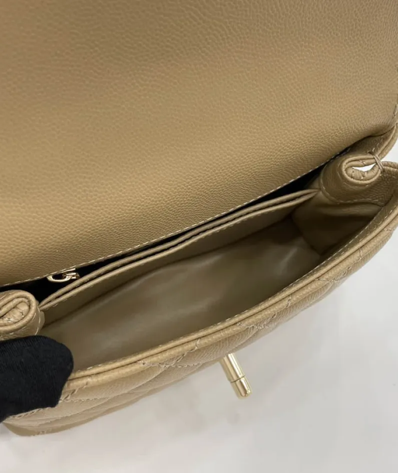 Chanel Size: 19cm/23cm/28cm Model Number: AS2215/92990/92991