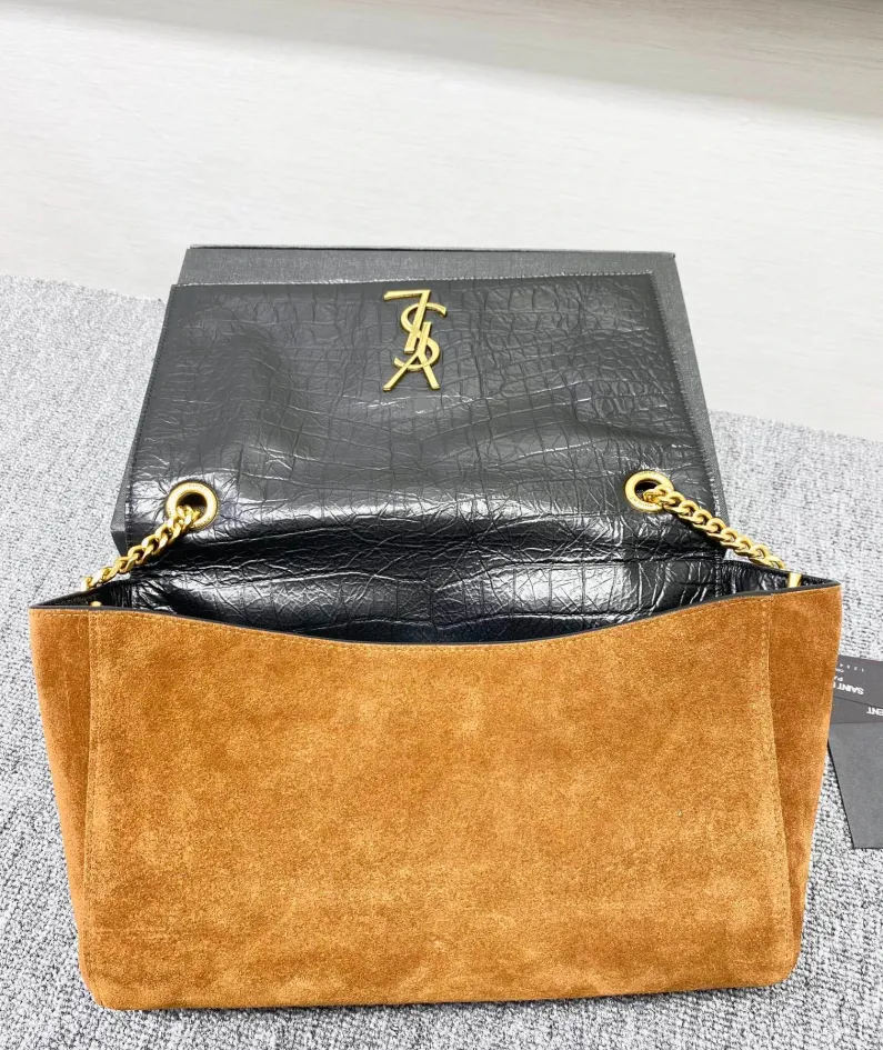 Saint Laurent Size: 28cm Code: 553804