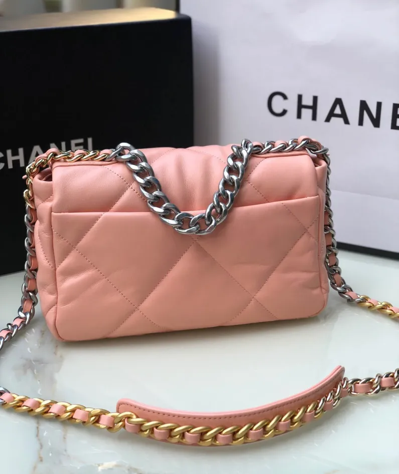 Chanel Model: S1160 Size: 26cm