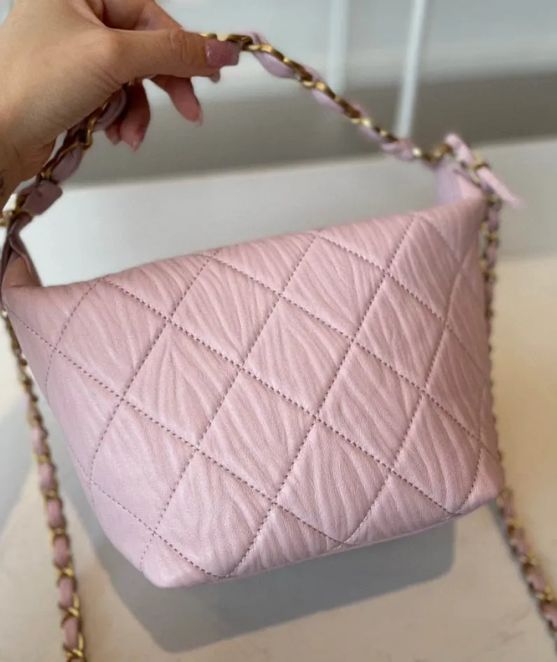 Dumpling bag Model: AS2480 Size: 15*12.5*18cm