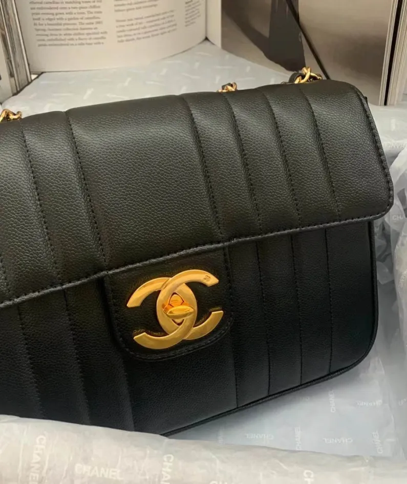 Chanel Size: 30.8.20cm Style: 57888
